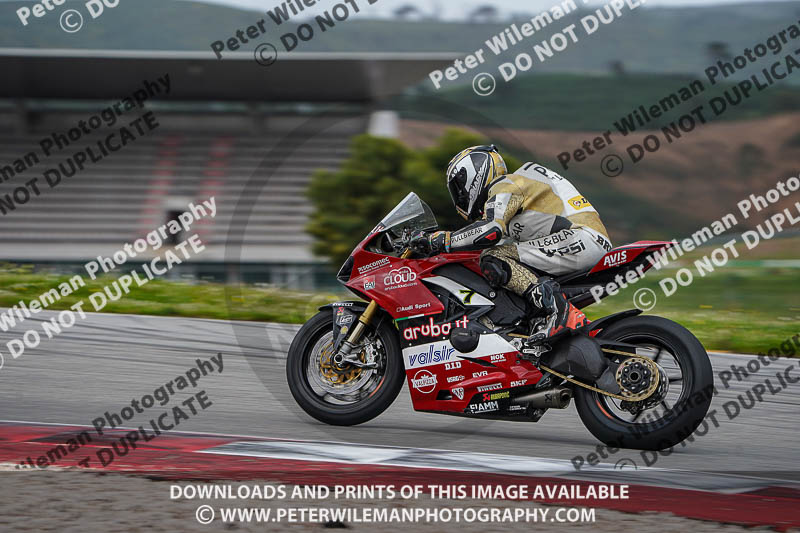 motorbikes;no limits;peter wileman photography;portimao;portugal;trackday digital images